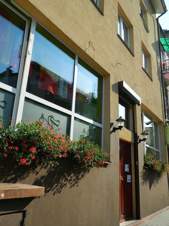 Hostel Krokodyl Varsavia Esterno foto