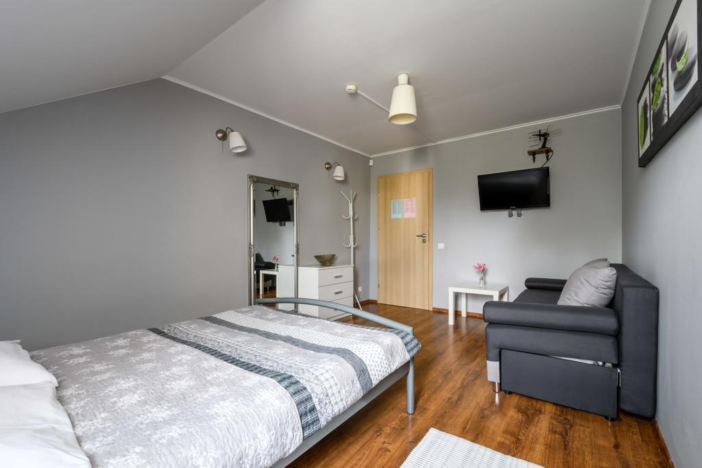 Hostel Krokodyl Varsavia Esterno foto